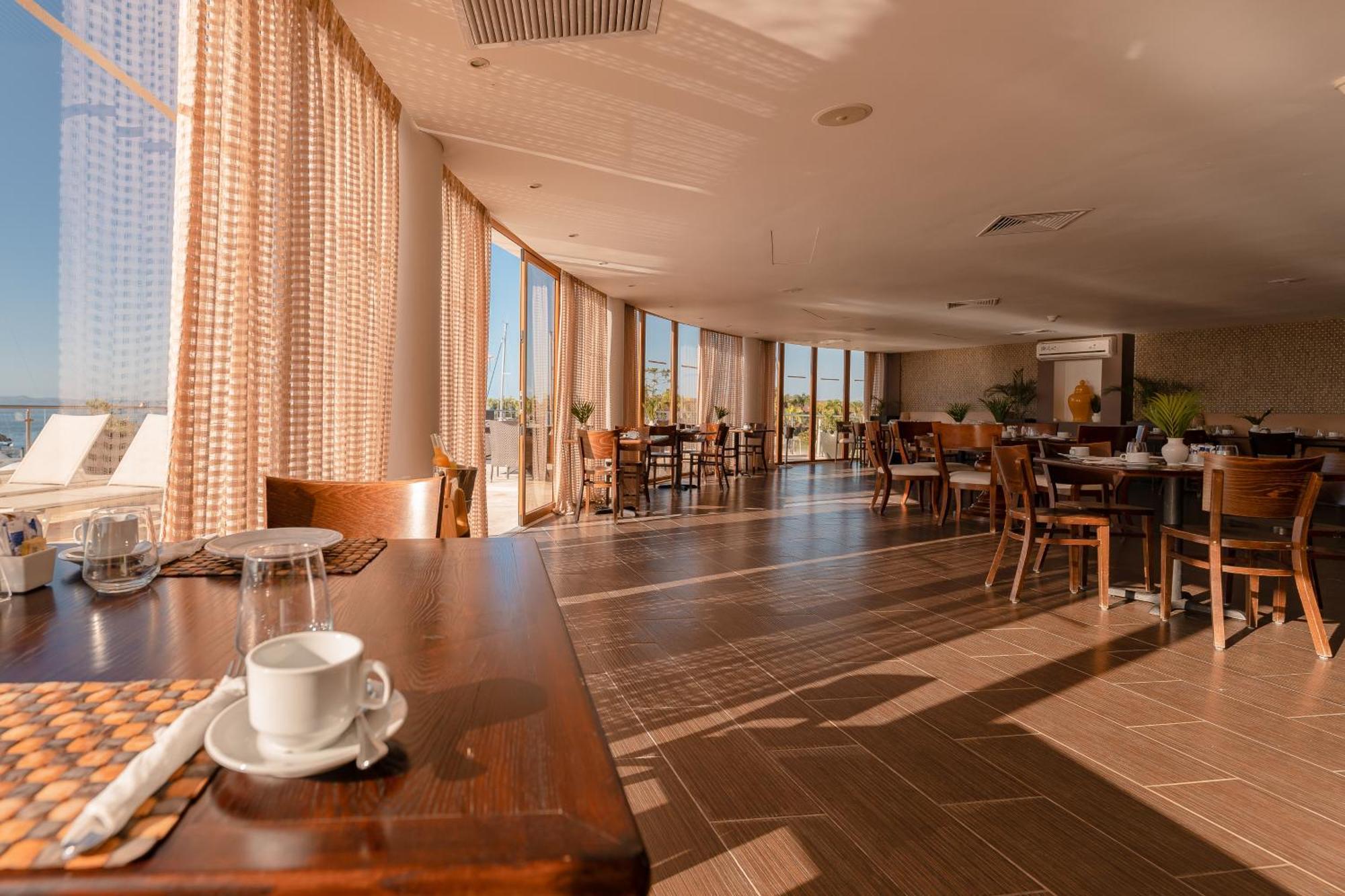 The Bannister Hotel & Yacht Club By Mint Samana Exterior photo